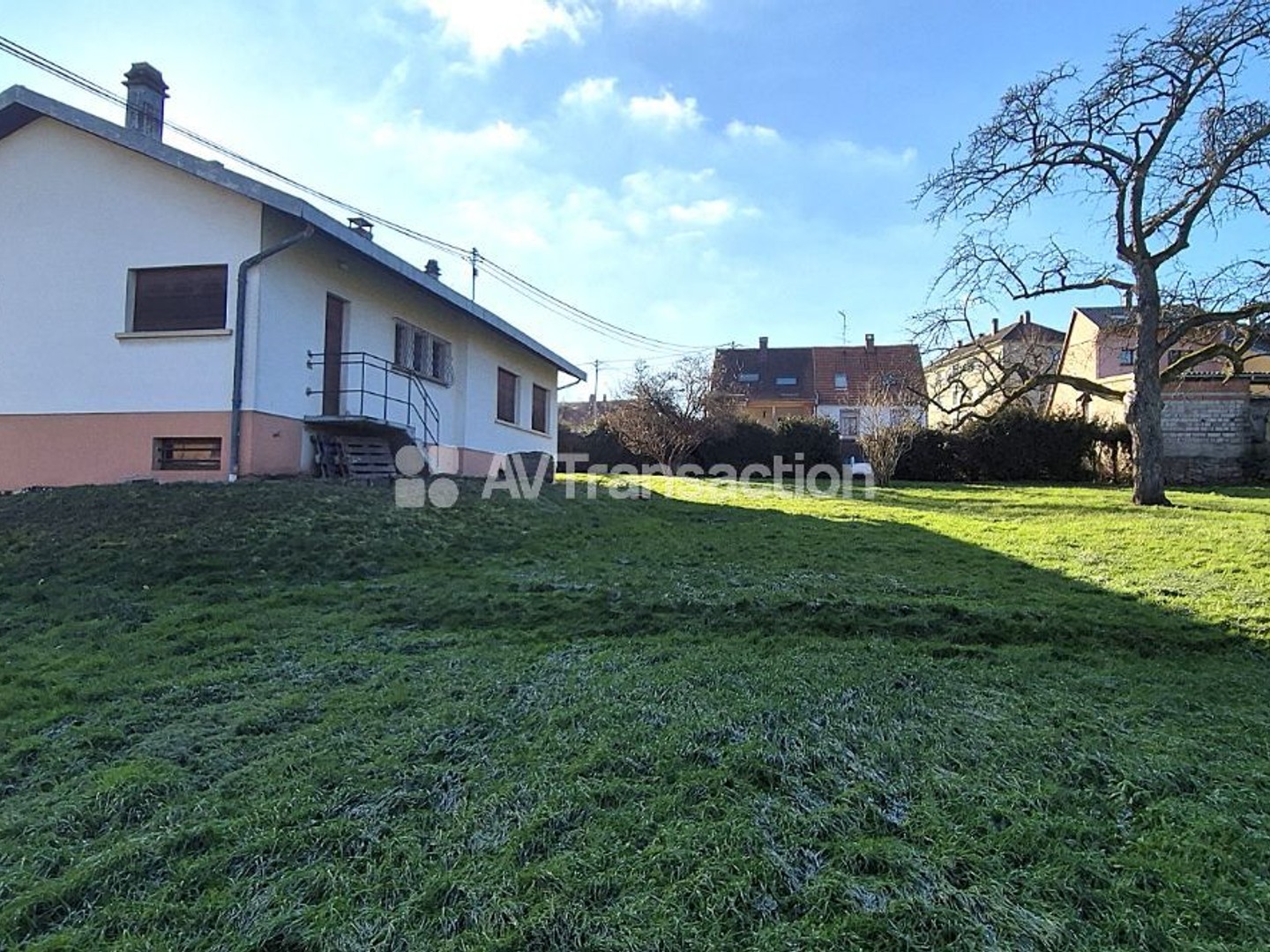 MAISON LUTZELHOUSE AVEC 22 ARES CONSTRUCTIBLE