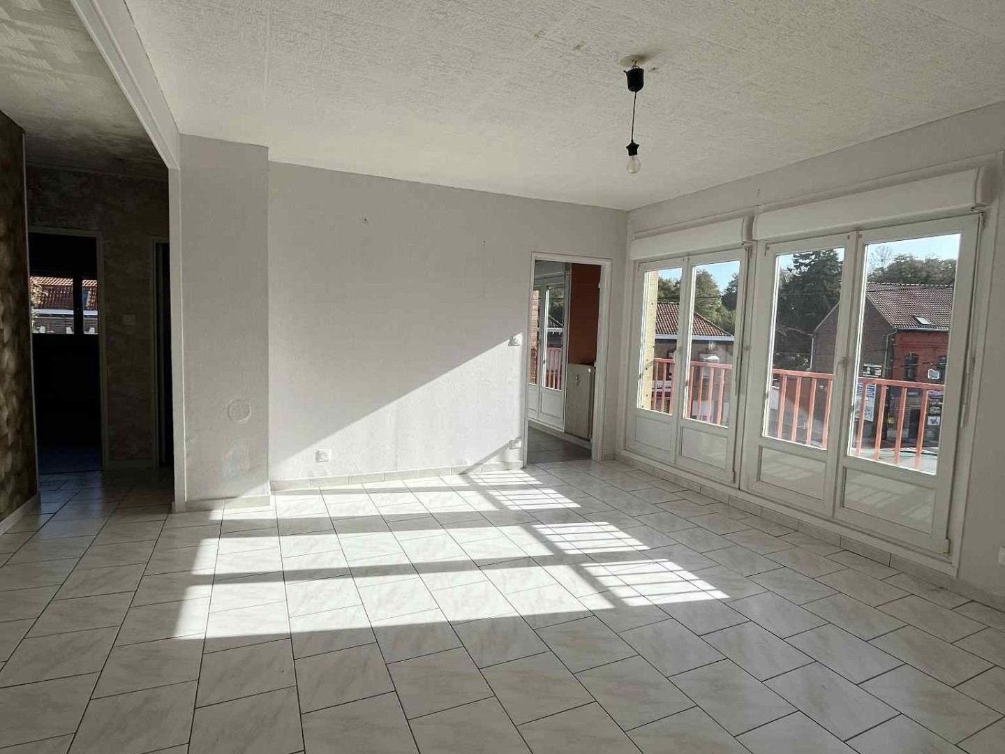 Appartement à vendre - 5 pièces - 83m2 - Noeux-Les-Mines (62290)