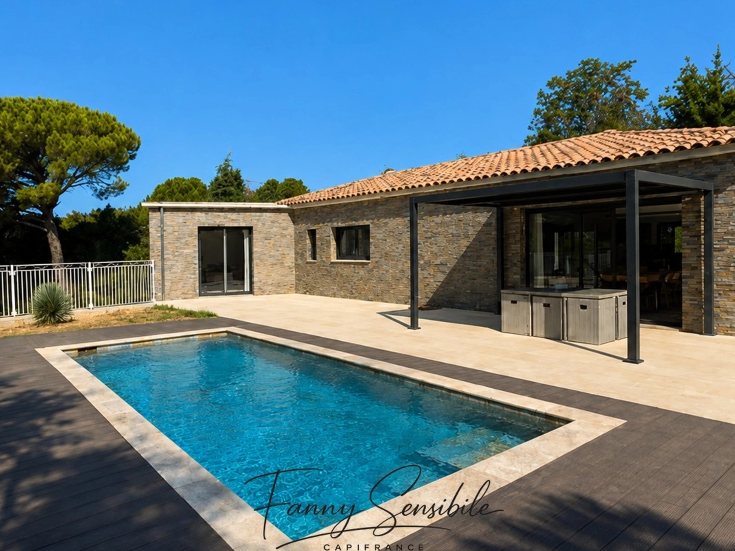 Maison 5 pièces 140 m²