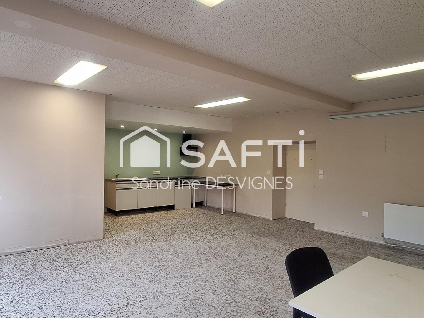 Maison 120 m2 avec sous sol.