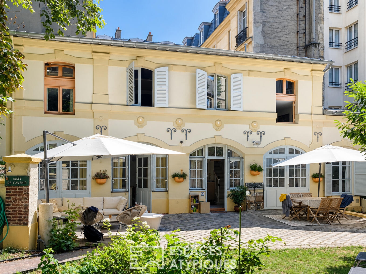Maison confidentielle avec terrasse et jardin d'exception - Quartier Europe