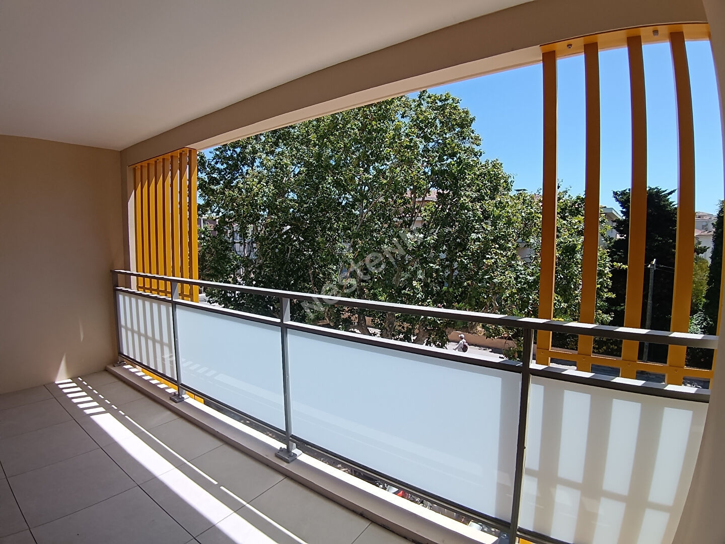 Appartement à vendre - 3 pièces - 62m2 - Six-Fours-Les-Plages (83140)