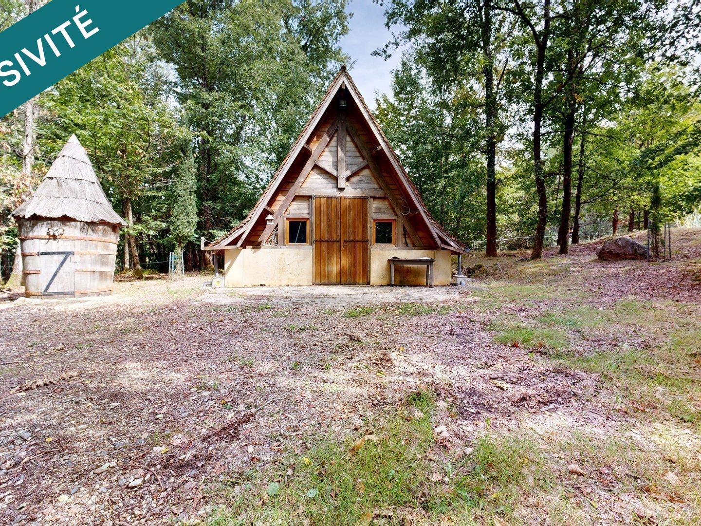 7,7 hectares entre prairies, bois
