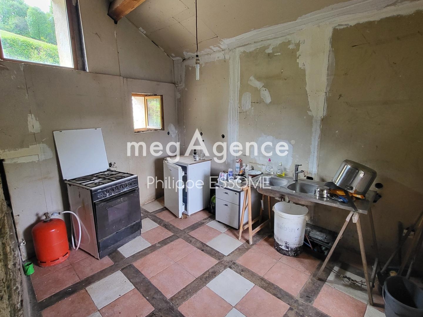 Maison à vendre - 4 pièces - 101m2 - Lacaze (81330)