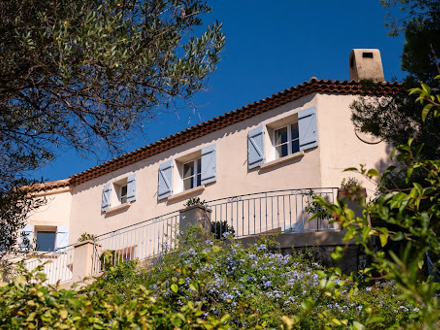 Maison à vendre - 10 pièces - 383m2 - Hyères (83400)