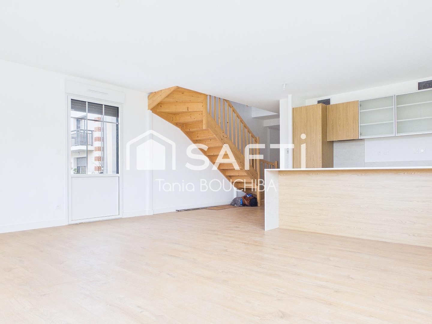 Maison à vendre - 6 pièces - 143m2 - Villenave-D'ornon (33140)