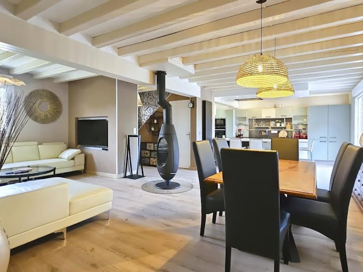 Maison 8 pièces 265 m²