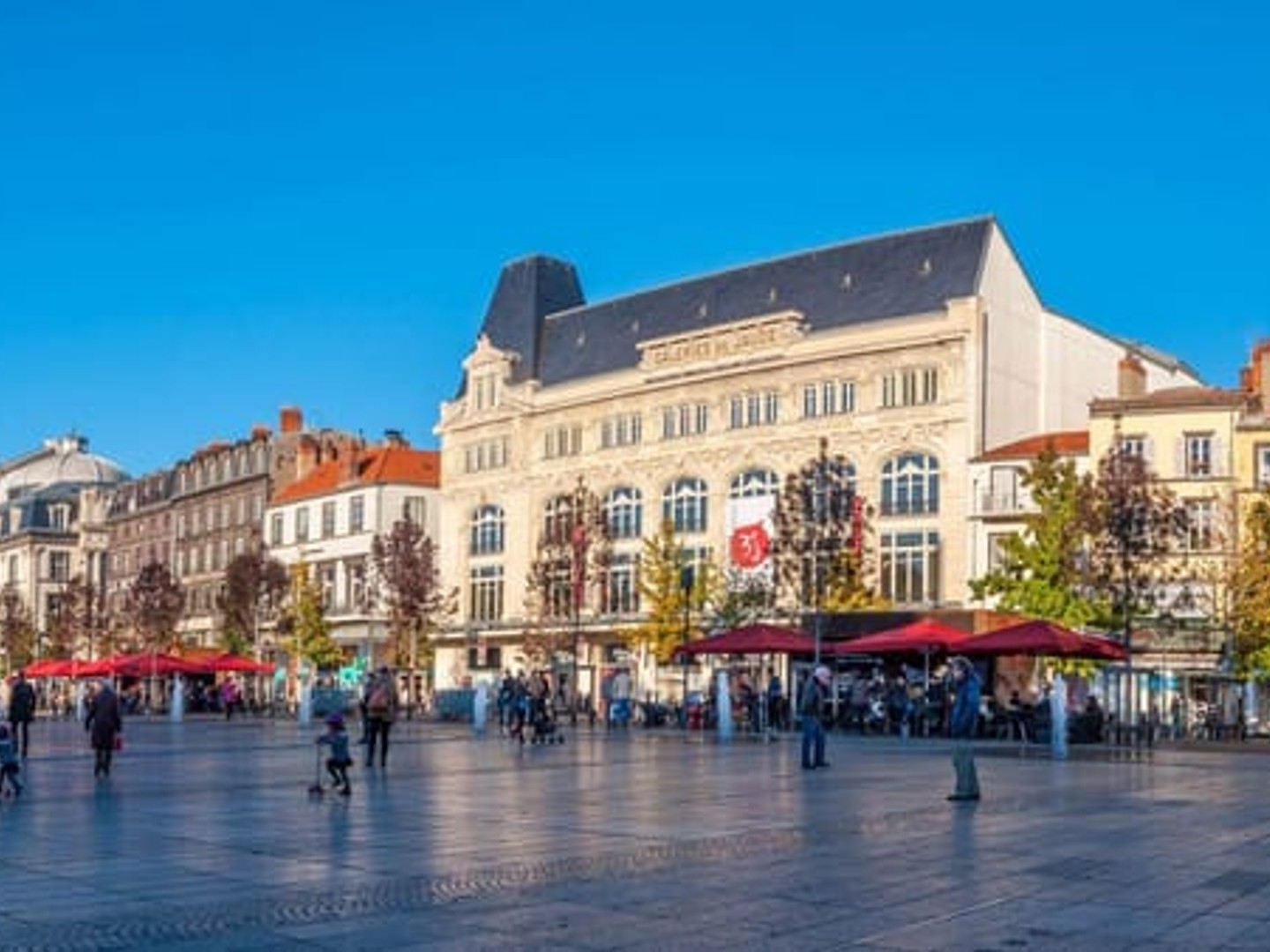 Magasin à vendre - 60m2 - Clermont-Ferrand (63000)