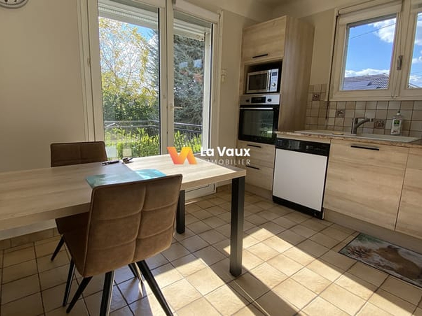 Maison à vendre - 4 pièces - 502m2 - Lay-Saint-Christophe (54690)