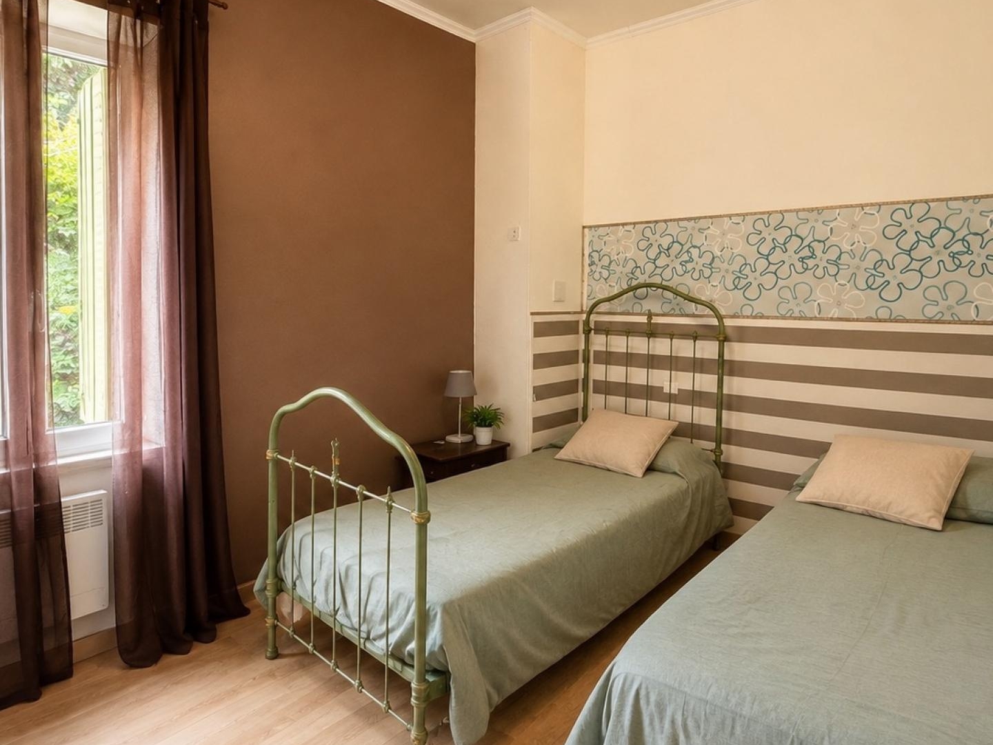 Immeuble à vendre - 6 pièces - 100m2 - Vic-Fezensac (32190)