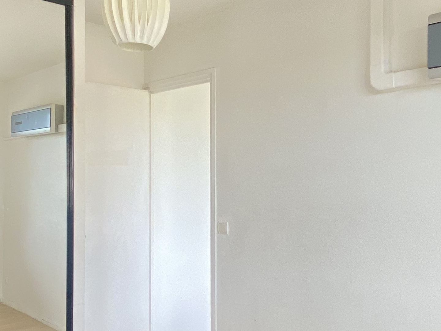 Appartement à vendre - 2 pièces - 37m2 - Magny-Les-Hameaux (78114)