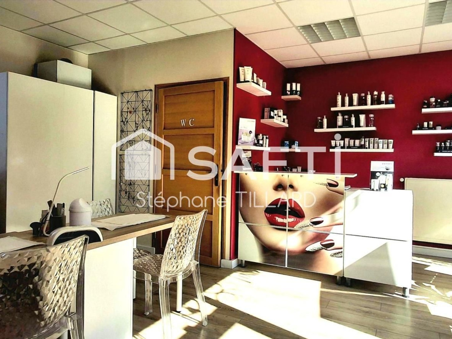 Bureaux 4 pièces 66 m²
