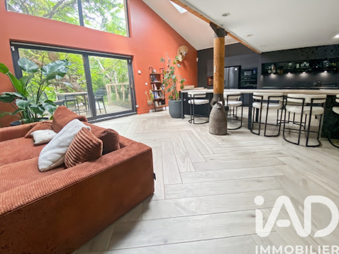 Loft 10 pièces 300 m²
