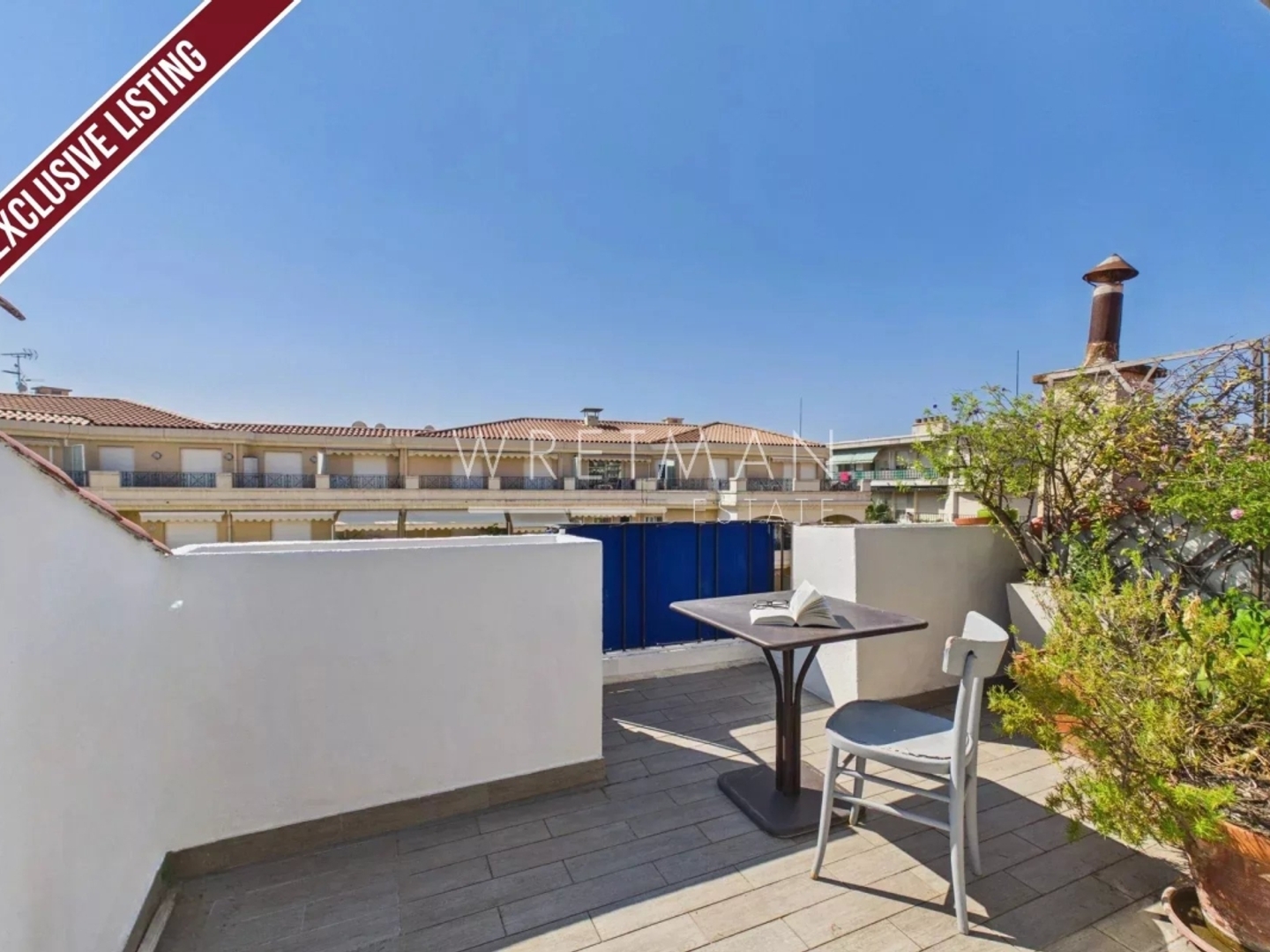 Appartement loft en dernier étage avec terrasse, aperçu mer - Menton Centre