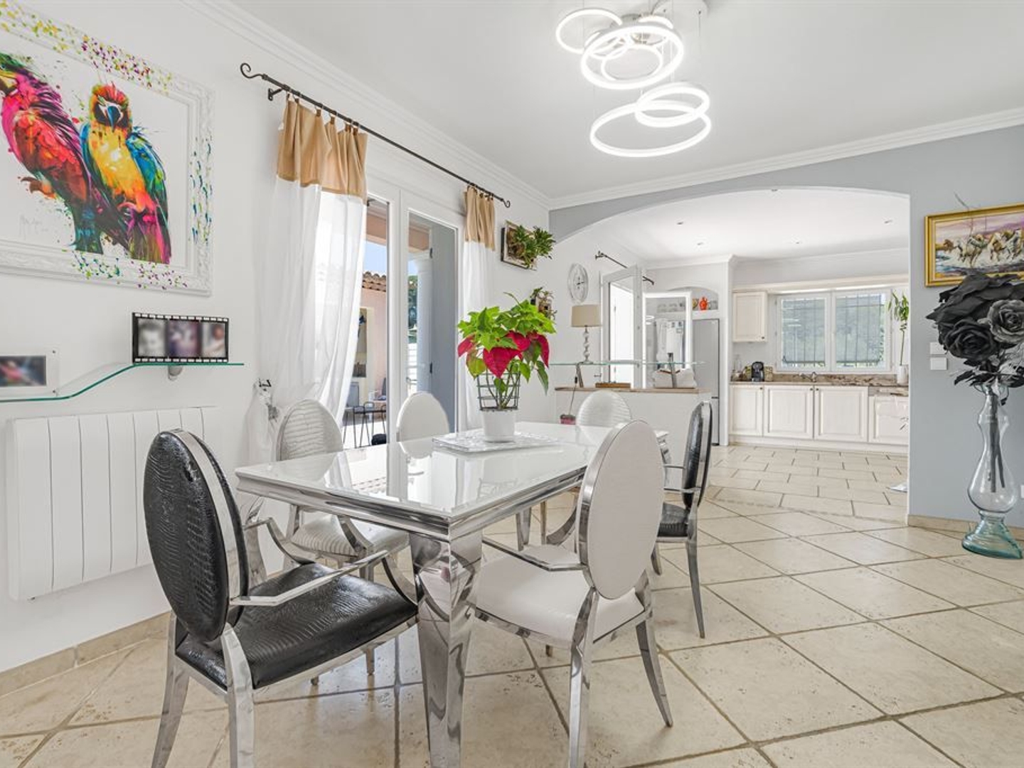 Maison à vendre - 8 pièces - 256m2 - Mouans-Sartoux (06370)