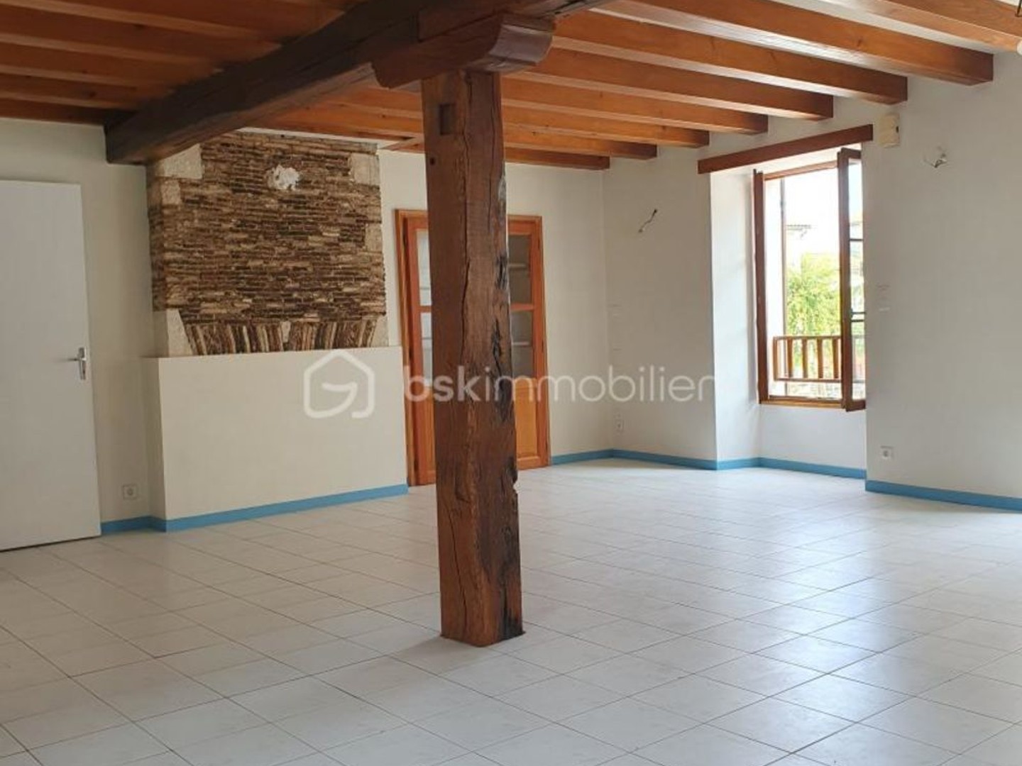 Bel Appartement + local commercial