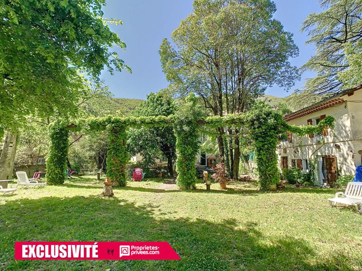 Immeuble à vendre - 27 pièces - 900m2 - Val-D'aigoual (30570)