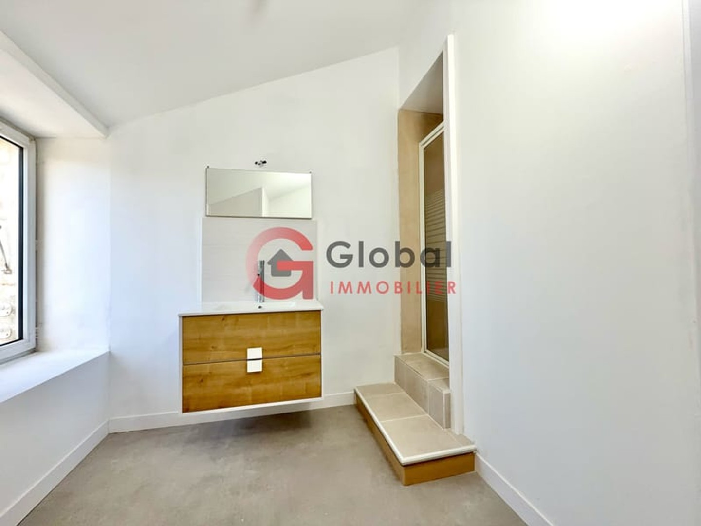 Immeuble à vendre - 9 pièces - 181m2 - Vix (85770)