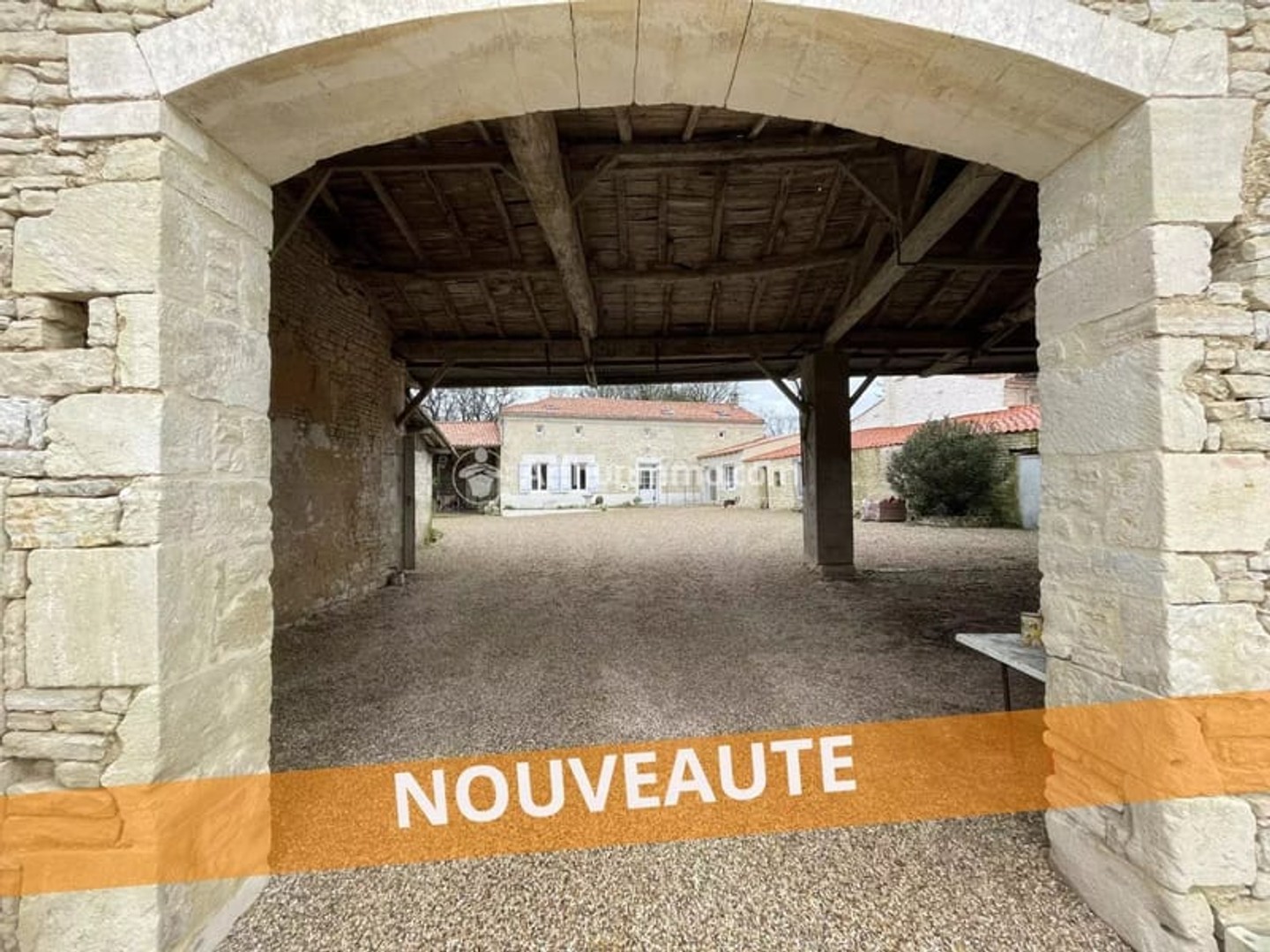 Maison 8 pièces 183 m²