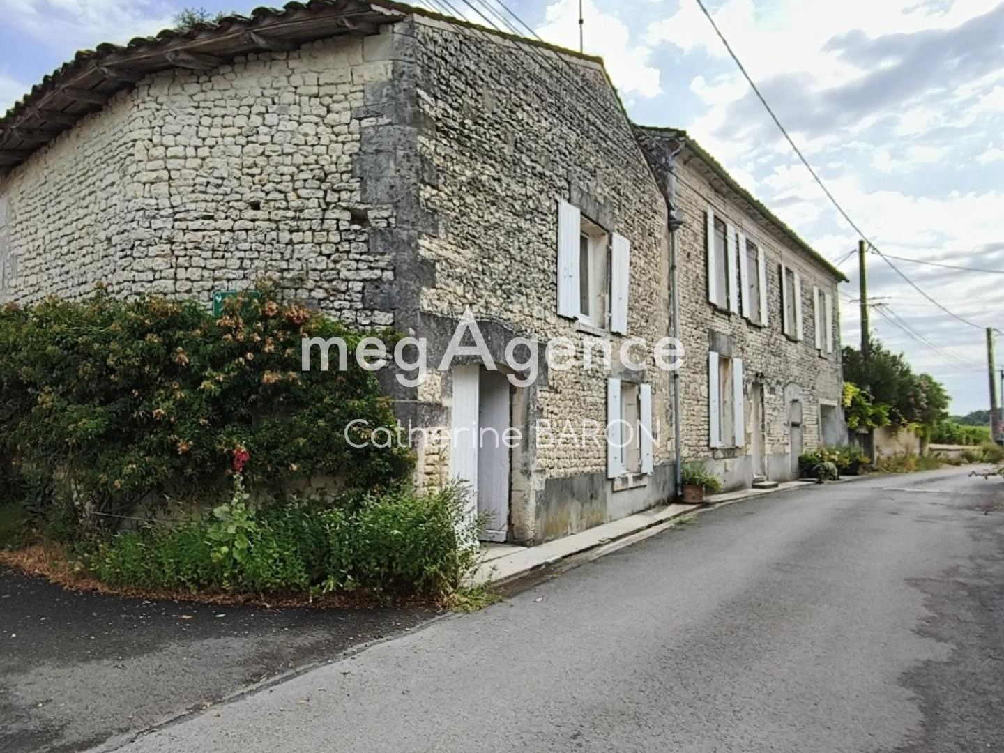 Maison de caractère, en pierre 162 m² - 4 chambres - Jardin