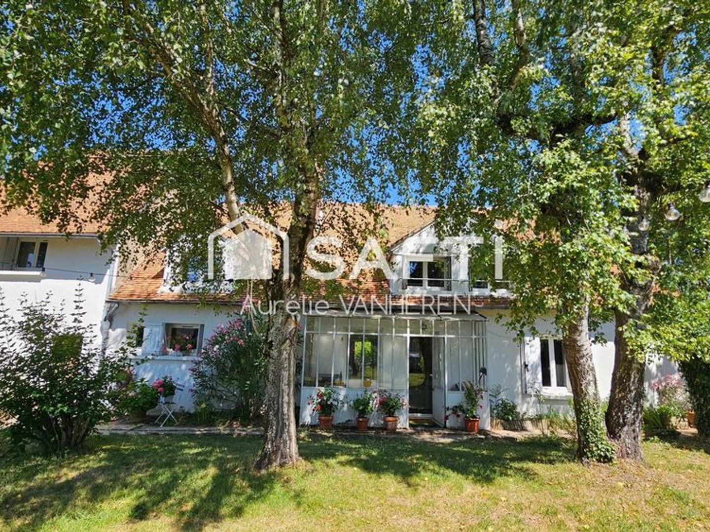Maison à vendre - 7 pièces - 149m2 - Cosne-Cours-Sur-L... (58200)