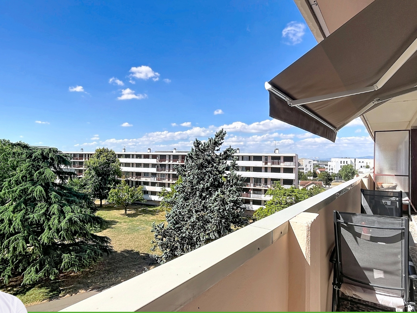 Appartement à vendre - 4 pièces - 78m2 - Saint-Priest (69800)