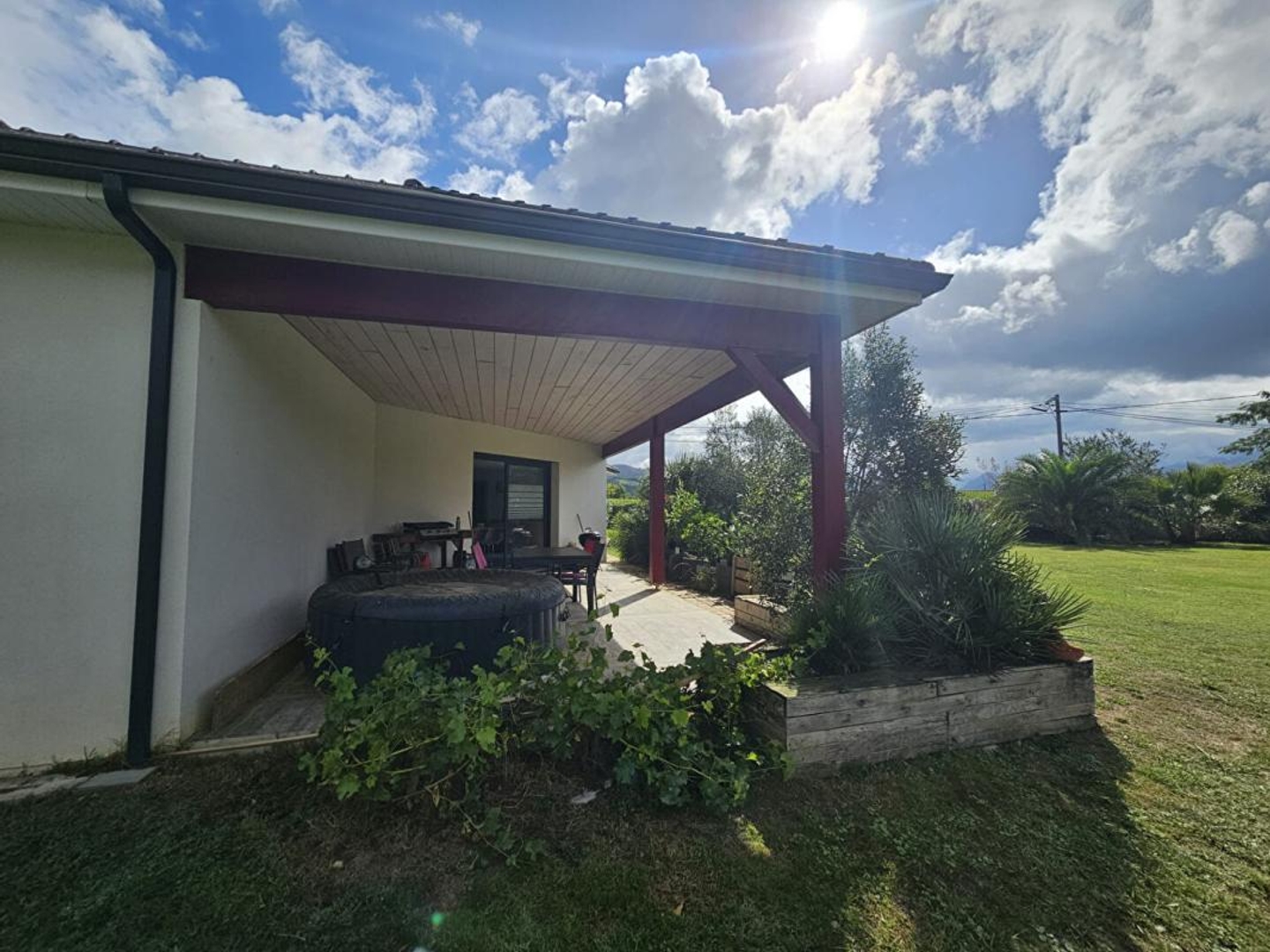 Maison à vendre - 5 pièces - 130m2 - Idaux-Mendy (64130)