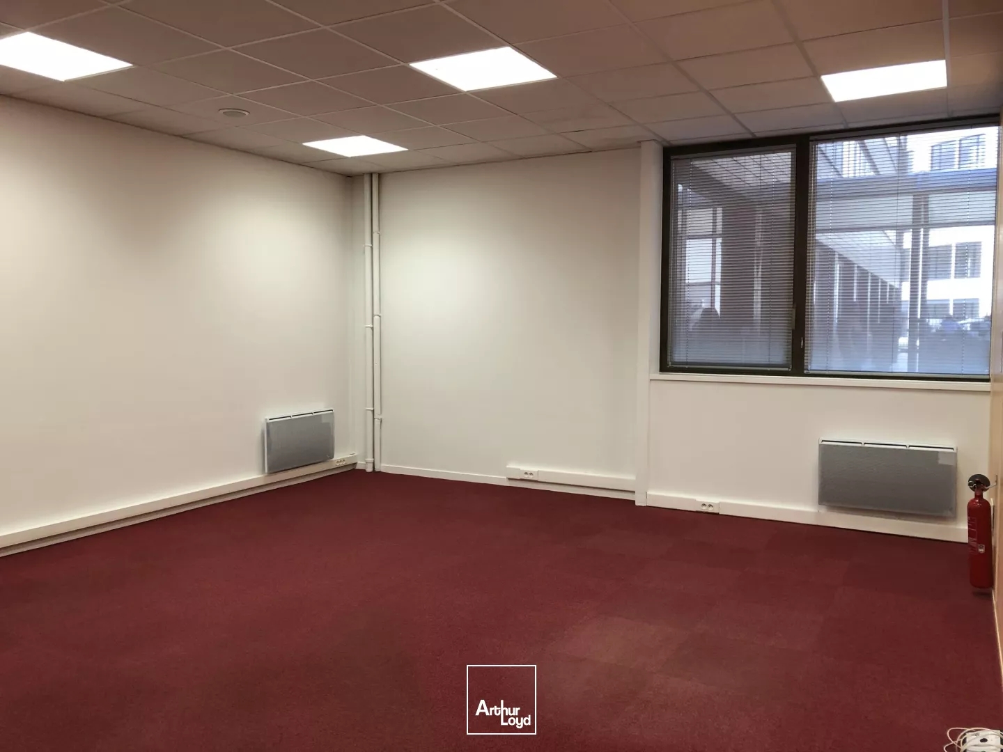 Bureaux à vendre - 4 pièces - 1007m2 - Rouen (76100)