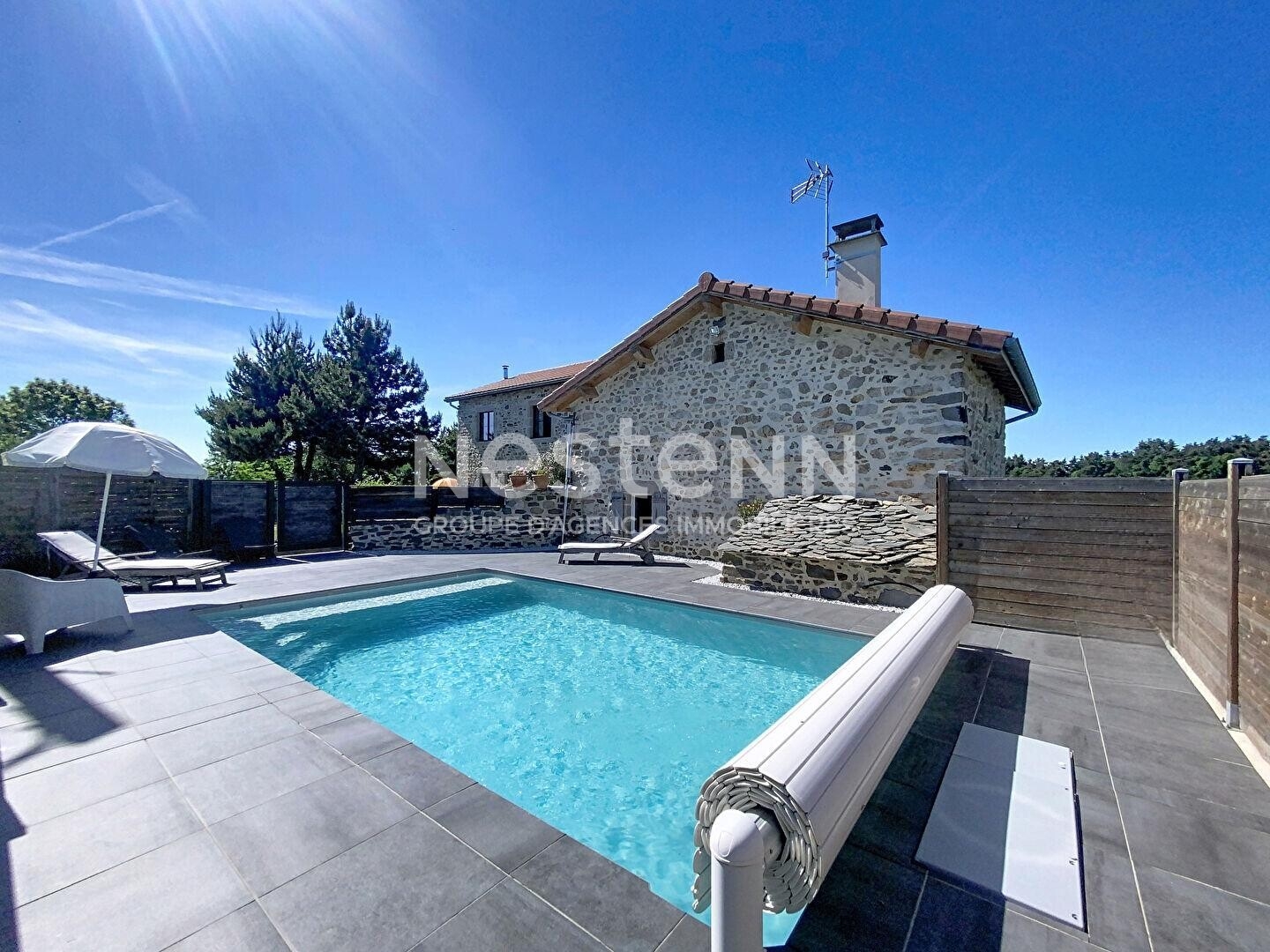 Maison à vendre - 11 pièces - 270m2 - Saint-Maurice-De-... (43200)