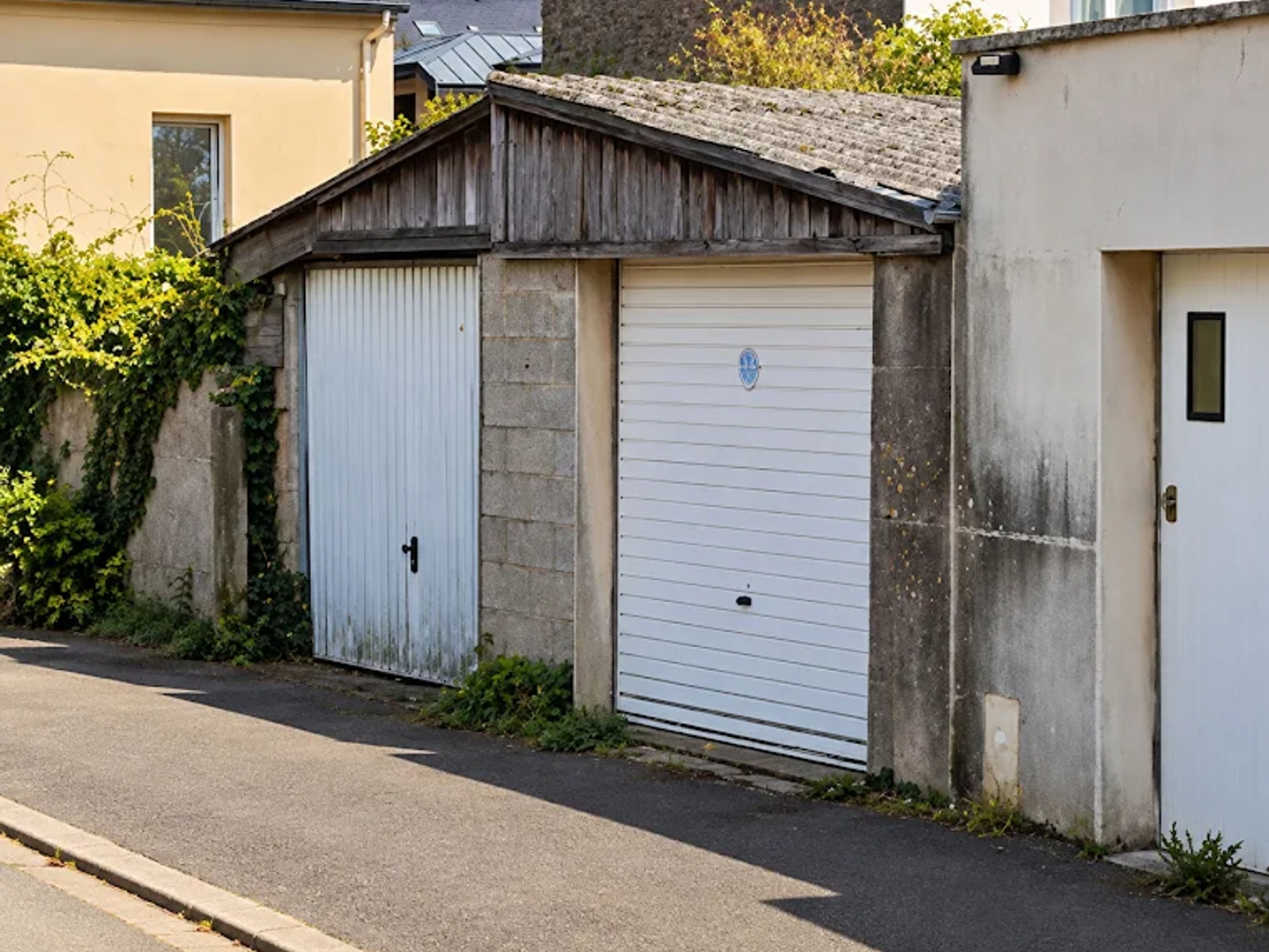 Parking / garage / box à vendre - 43m2 - Saint-Brieuc (22000)