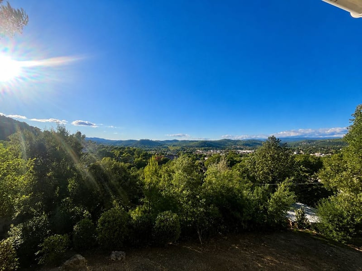 Maison à vendre - 4 pièces - 104m2 - Vidauban (83550)