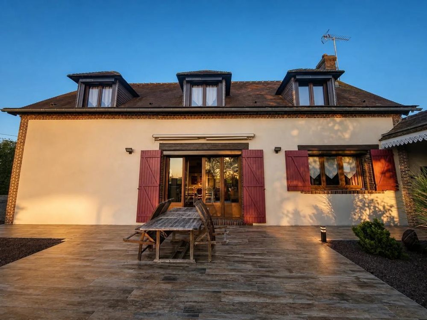 Maison à vendre - 5 pièces - 133m2 - Verneuil D'avre E... (27160)