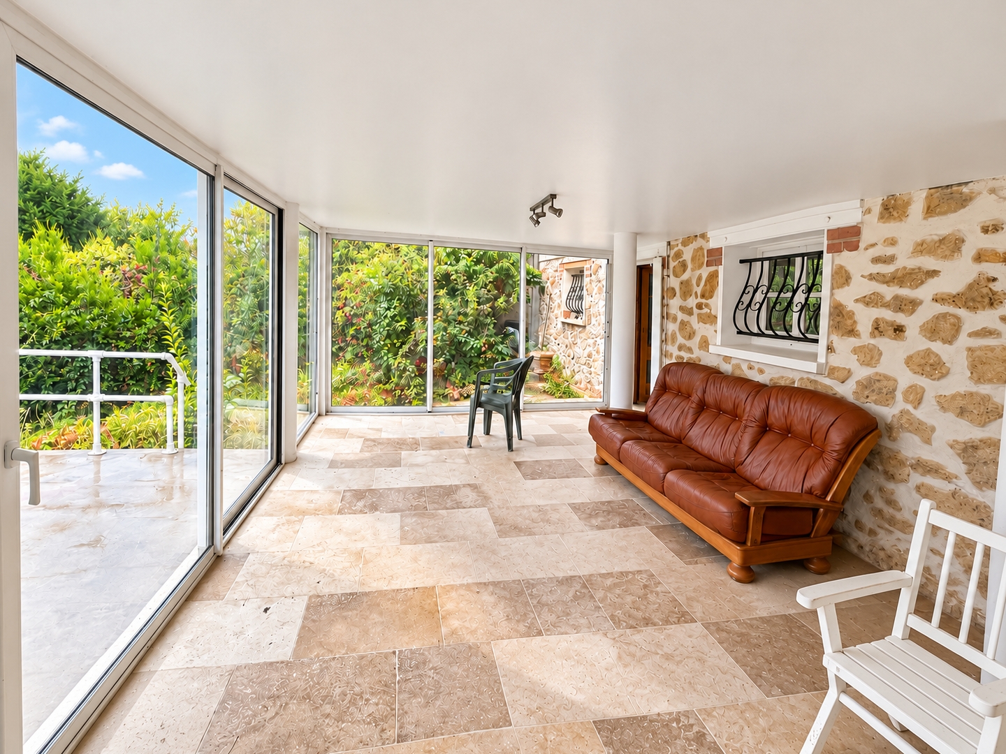 Maison à vendre - 8 pièces - 200m2 - Savigny-Sur-Orge (91600)