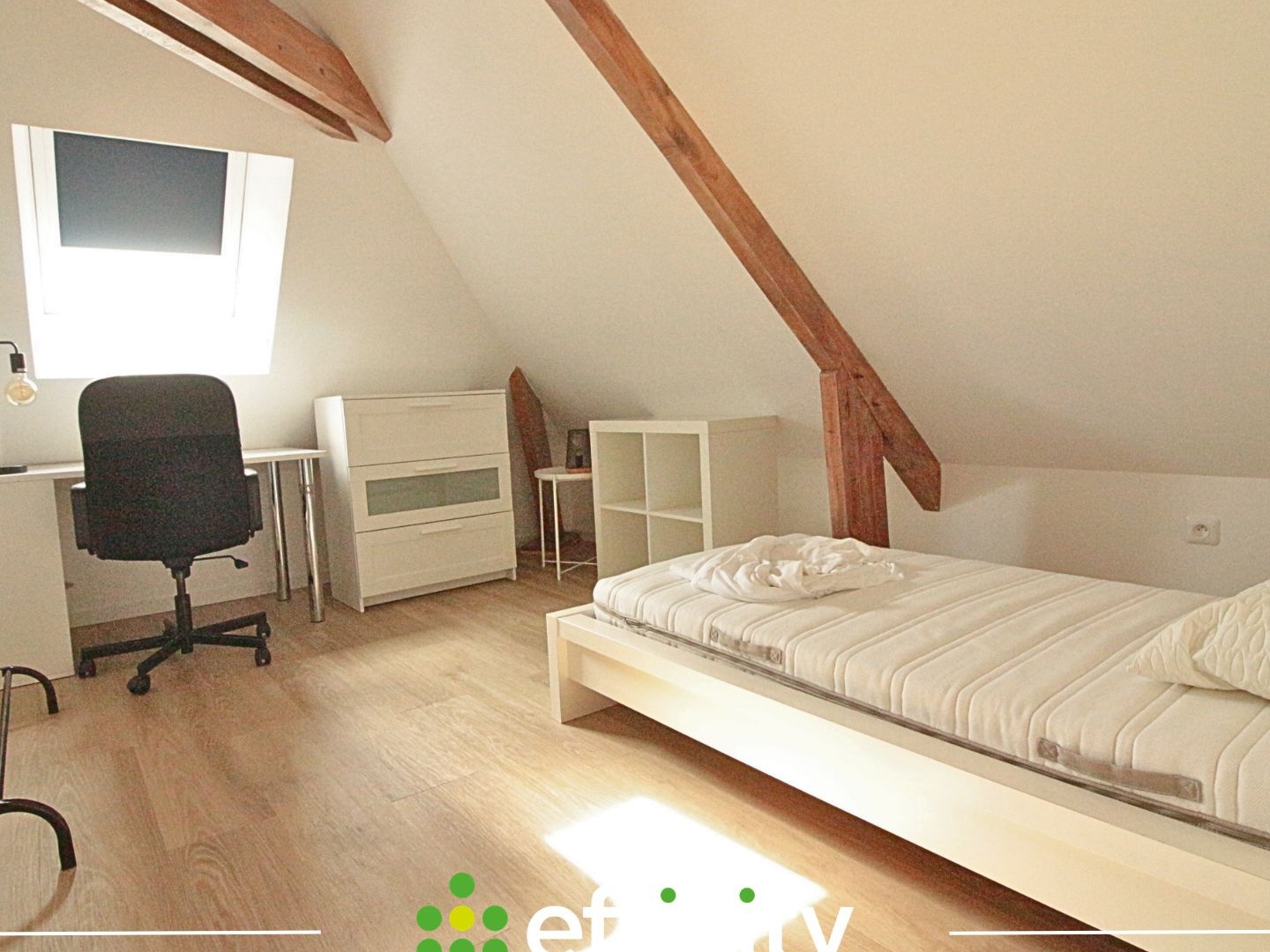 Immeuble à vendre - 16 pièces - 587m2 - Colombelles (14460)