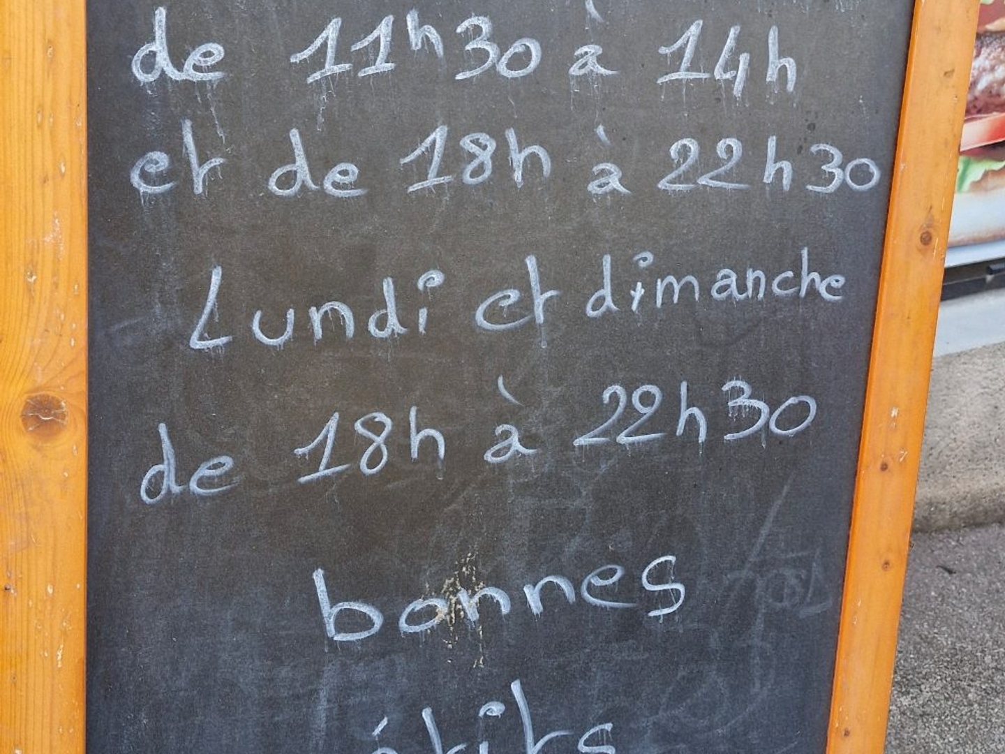 Magasin à vendre - 200m2 - Saint-Junien (87200)