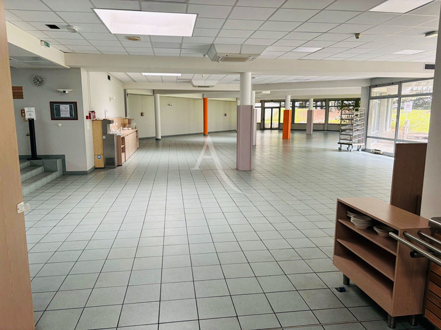 Bureaux à vendre - 700m2 - Blois (41000)