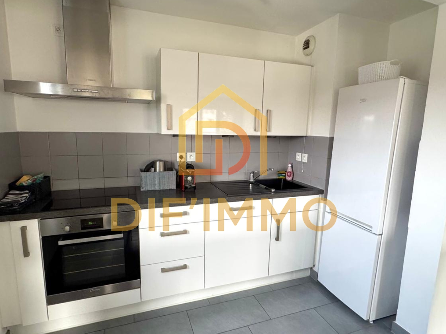 Appartement à vendre - 4 pièces - 84m2 - Hégenheim (68220)