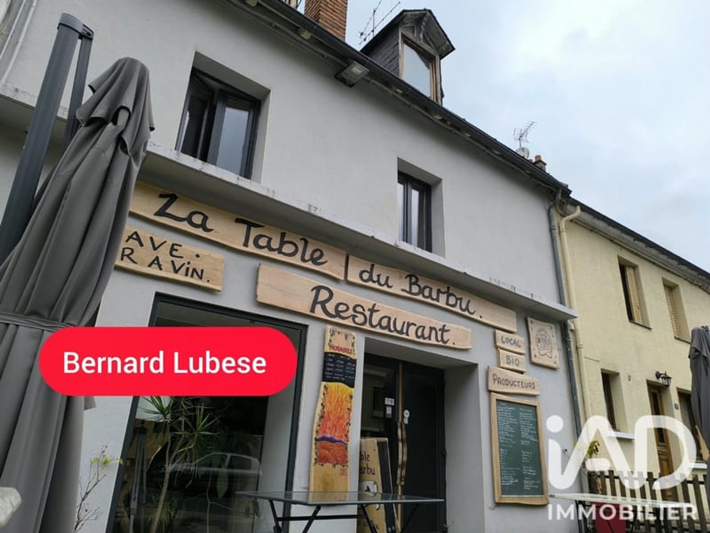 Local commercial 1 pièce 360 m²