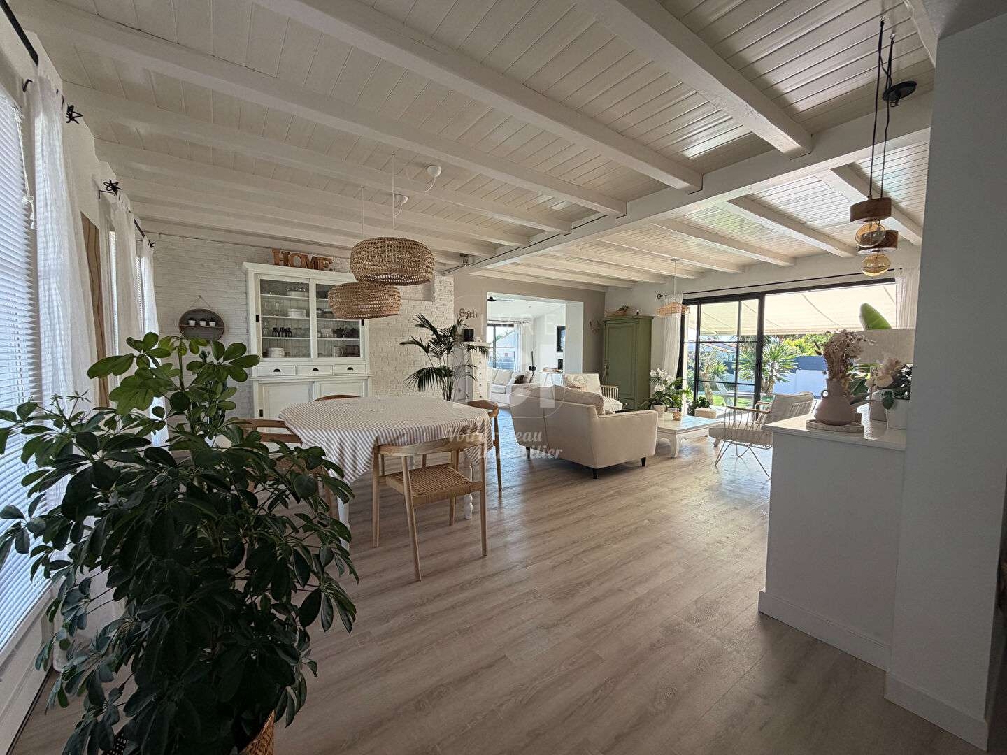 Maison 5 pièces 151 m²