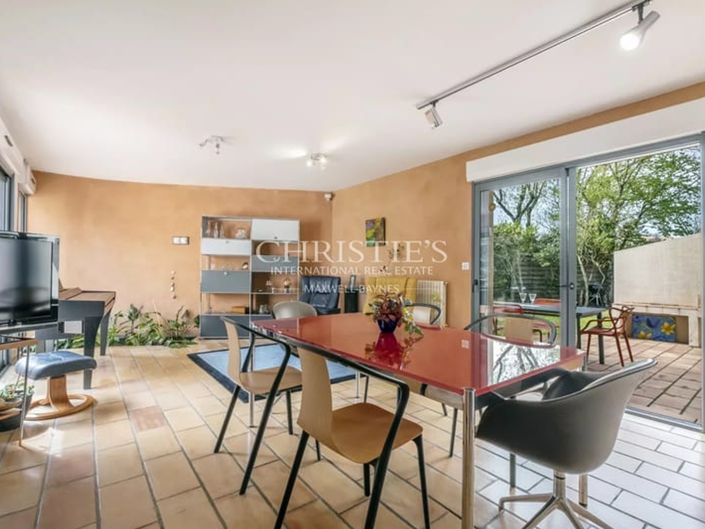 Maison à vendre - 7 pièces - 212m2 - Lagord (17140)