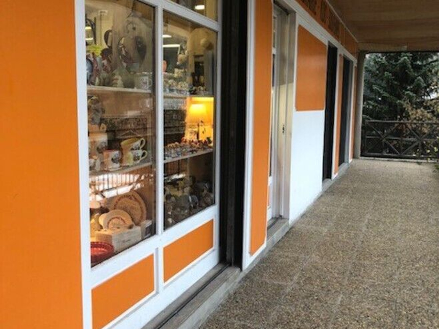 Locaux à vendre - 3 pièces - 96m2 - Allos (04260)
