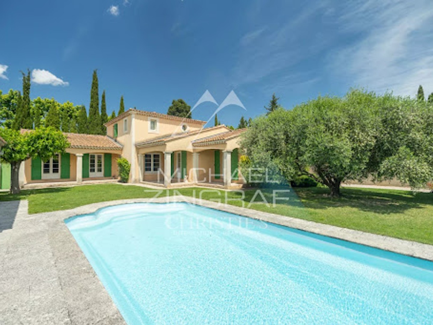 Maison à vendre - 4 pièces - 140m2 - Graveson (13690)