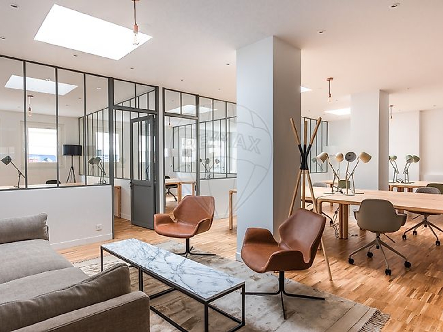 Local commercial 6 pièces 152 m²