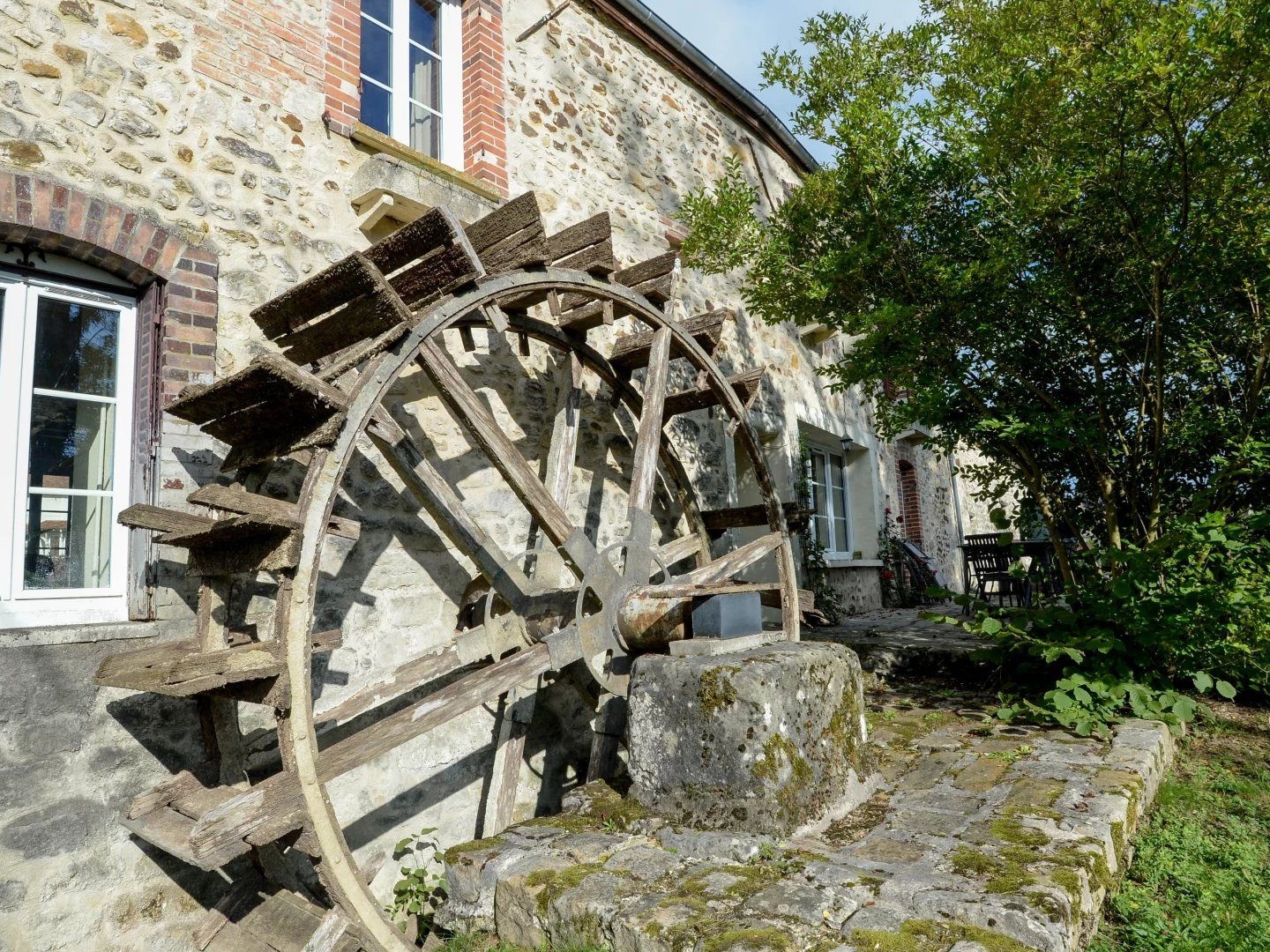 Ancien moulin à farine du XVII siècle classé patrimoine remarquable