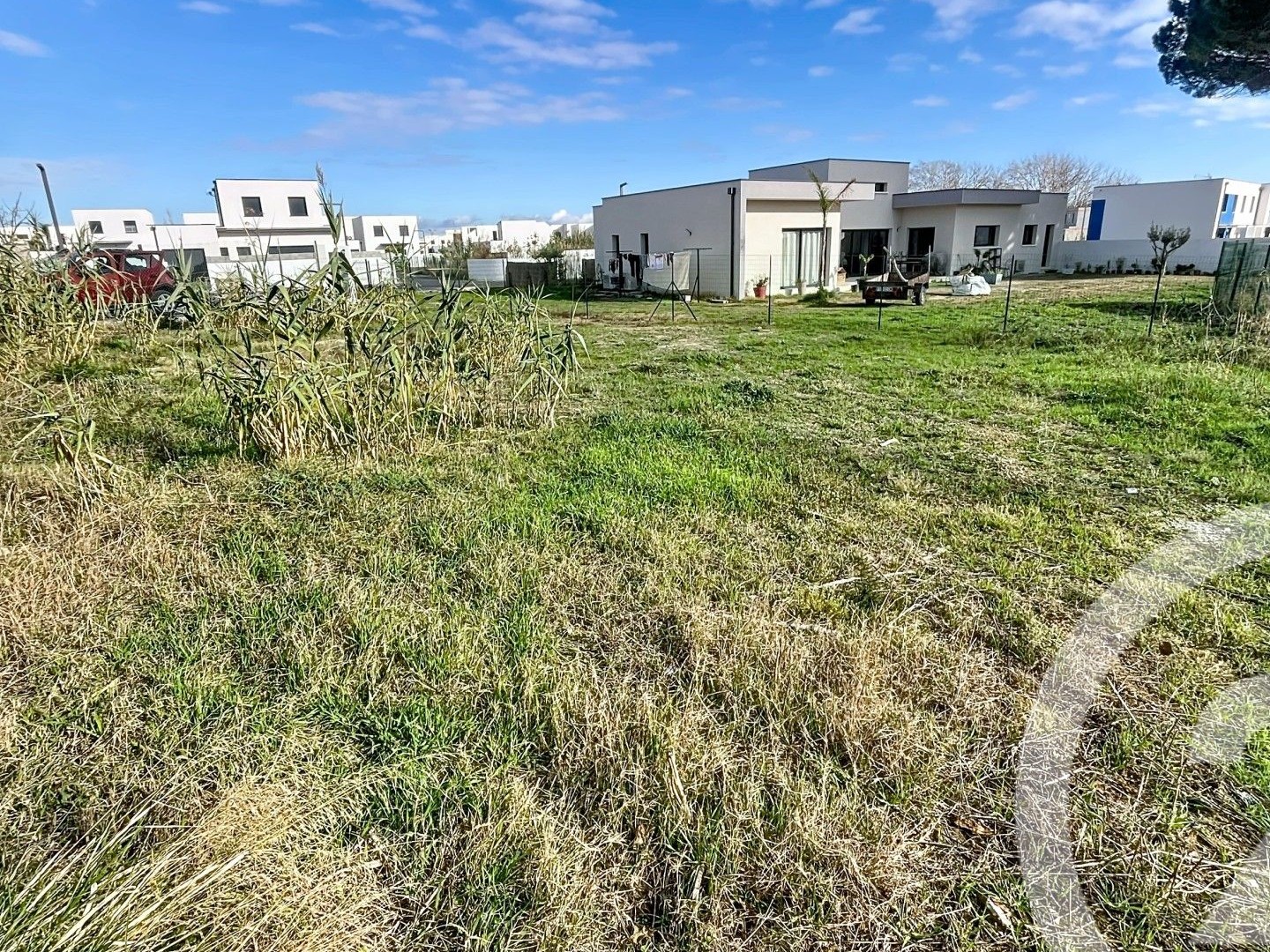 Terrain 371 m²