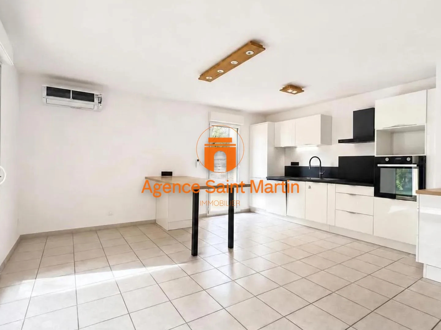Appartement à vendre - 3 pièces - 65m2 - Montélimar (26200)