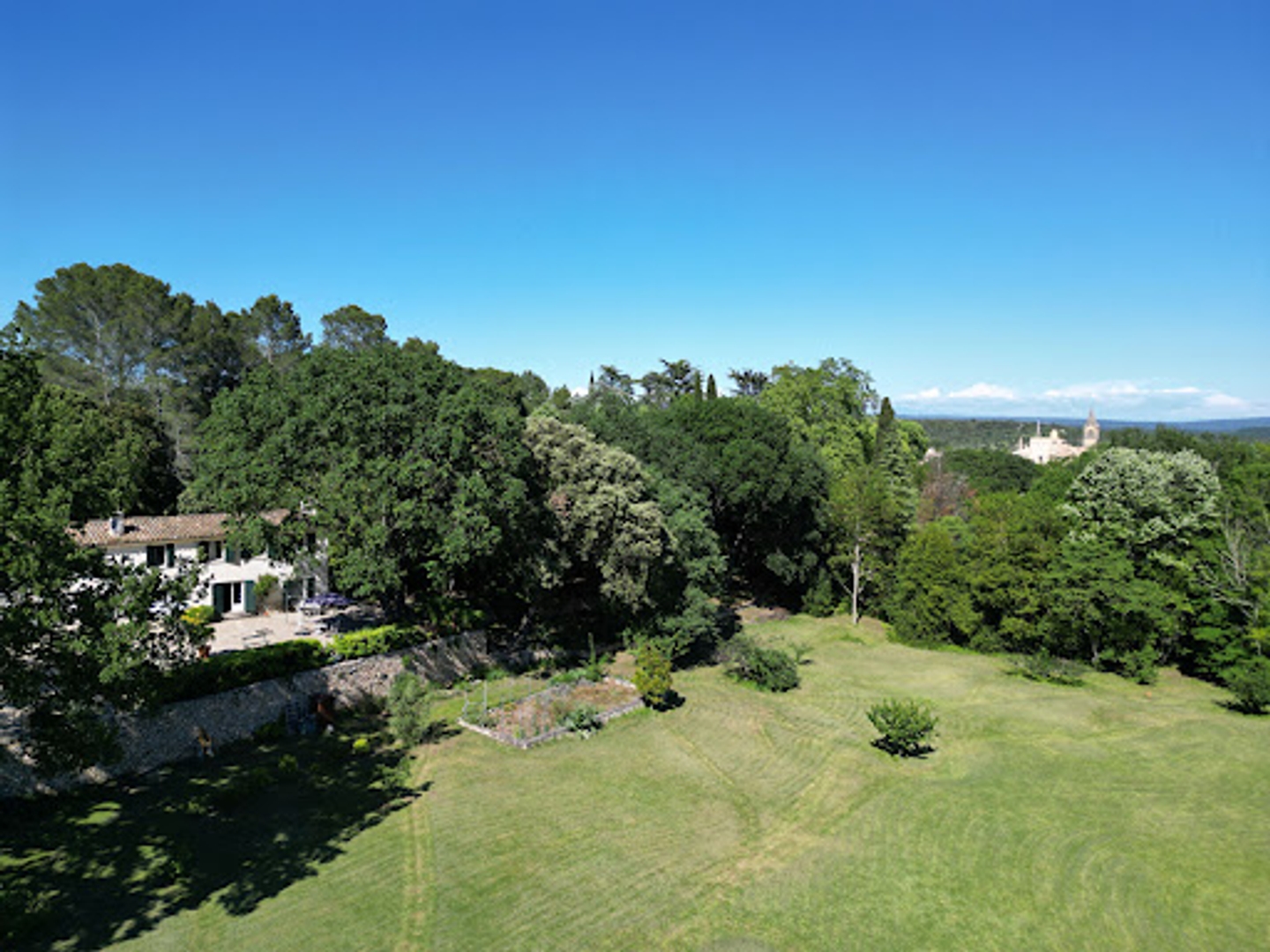 Maison à vendre - 8 pièces - 195m2 - Uzès (30700)