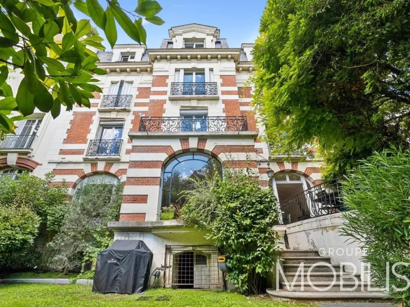Vends duplex/triplex - 236.07 m² - 8 pièces, 5 chambres - Neuilly-sur-Seine 92200