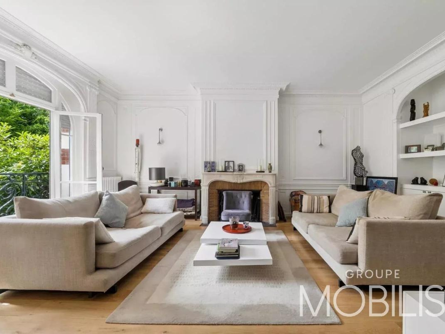 Appartement à vendre - 8 pièces - 236m2 - Neuilly-Sur-Seine (92200)
