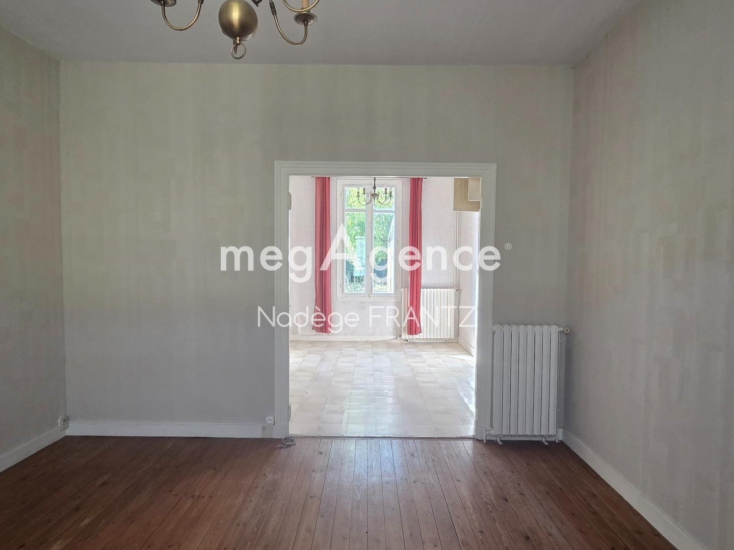 Maison à vendre - 5 pièces - 95m2 - Saint-Jean-D'angély (17400)